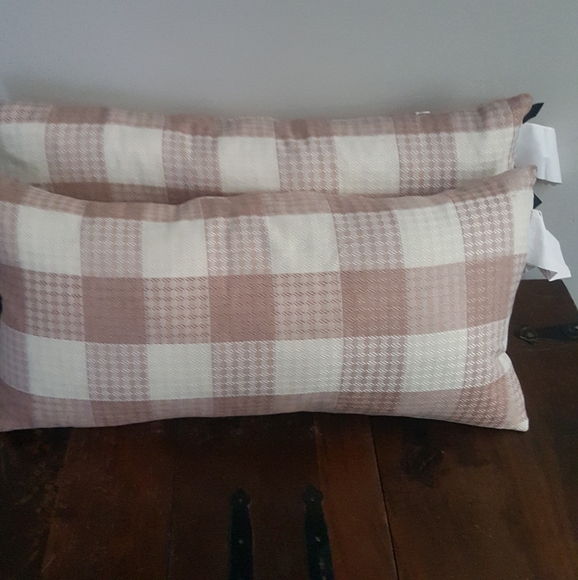 Newport Lumbar Pillow Set